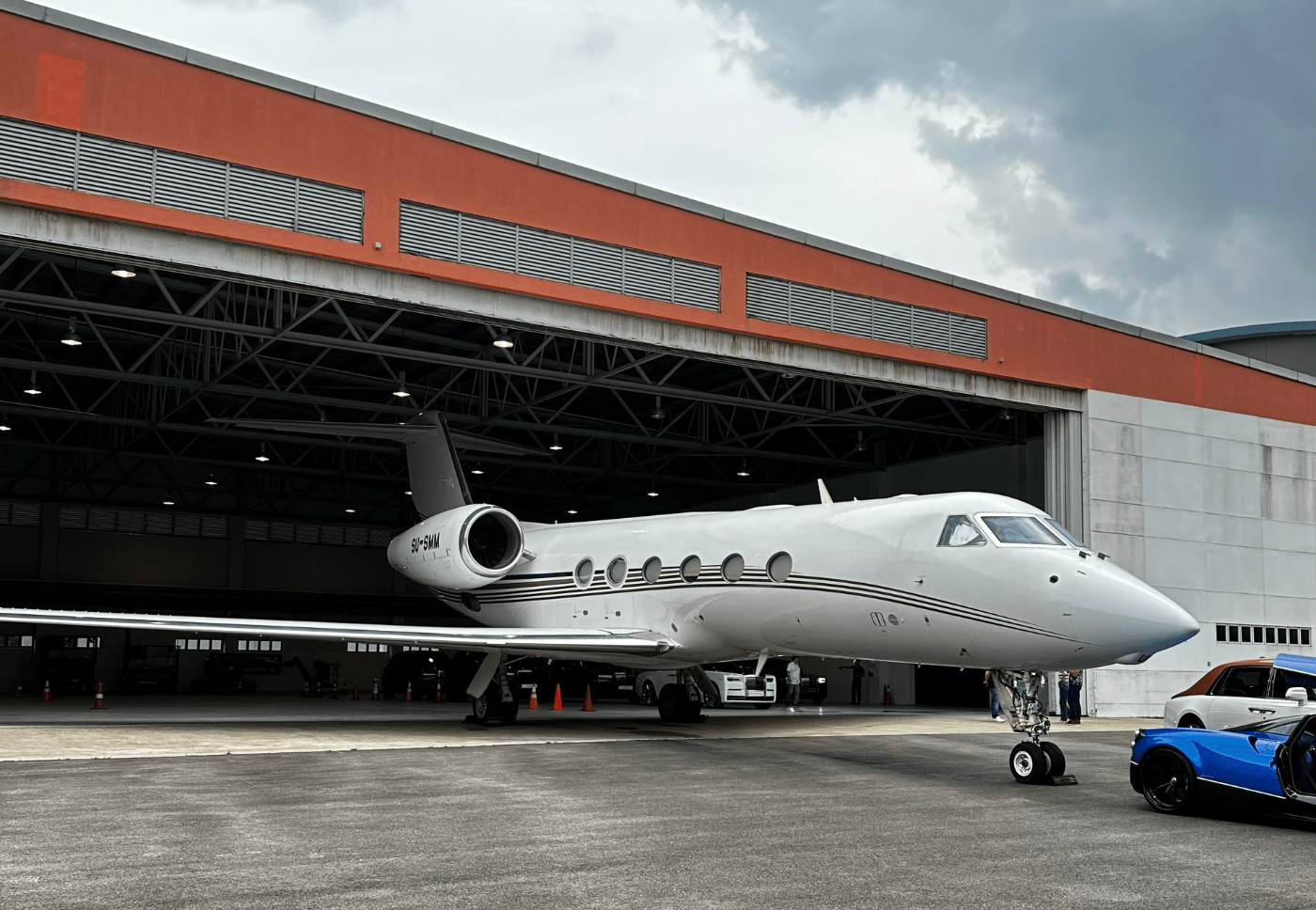 Top 10 Private Jet Models In 2024 - Private Jet